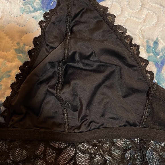 Victoria’s Secret PINK halter bra lace black Small - Picture 5 of 7